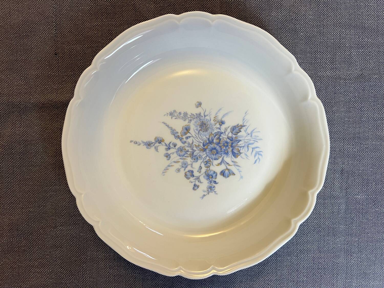 Limoges porcelain dinner service Ulim 46 pieces