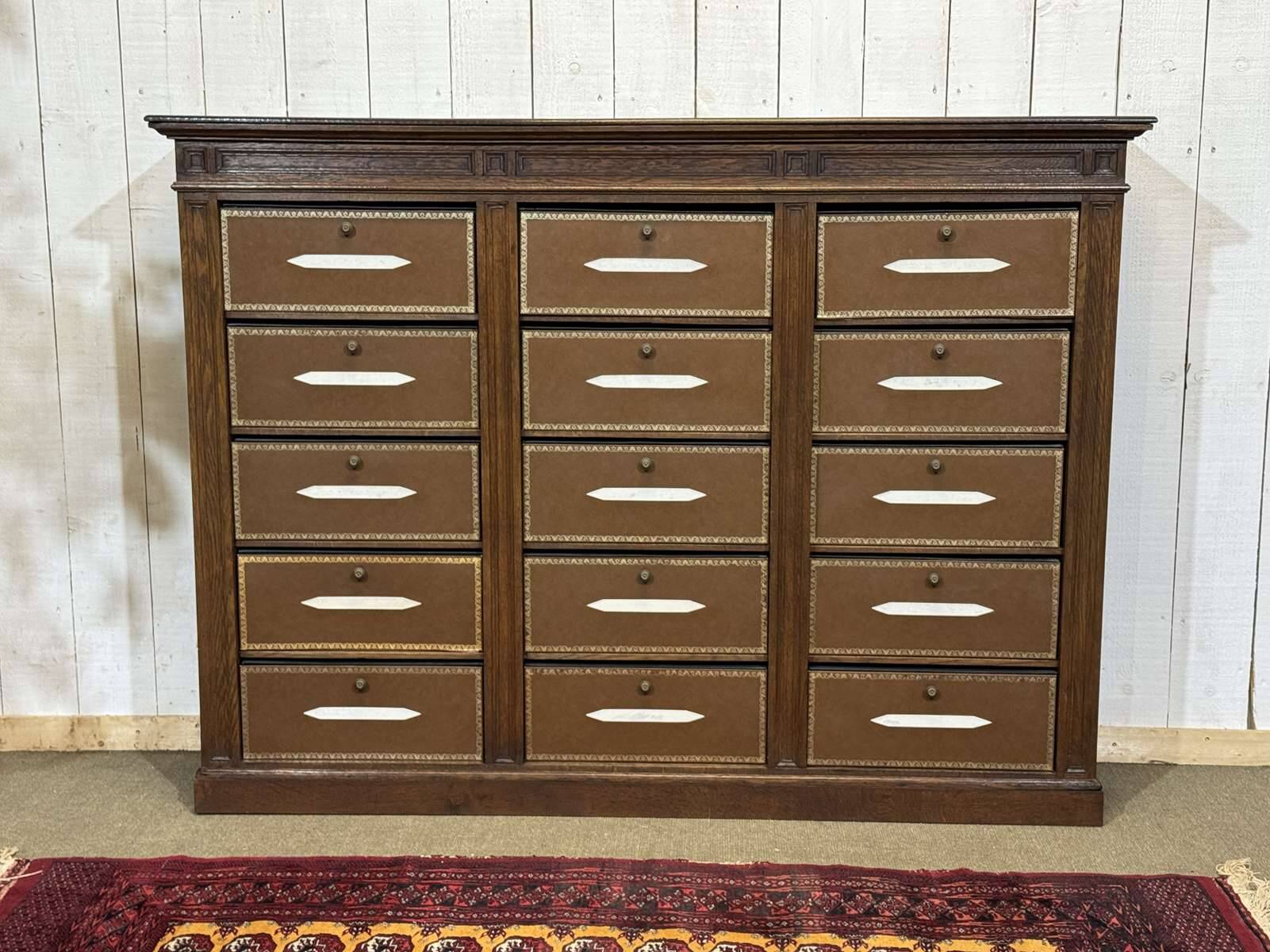 Oak cabinet from the early 20th century at support height.