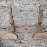 Coat rack patinated wood 2 hooks old dp 0722106
