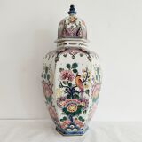 Delft potiche vase polychrome parakeets decoration