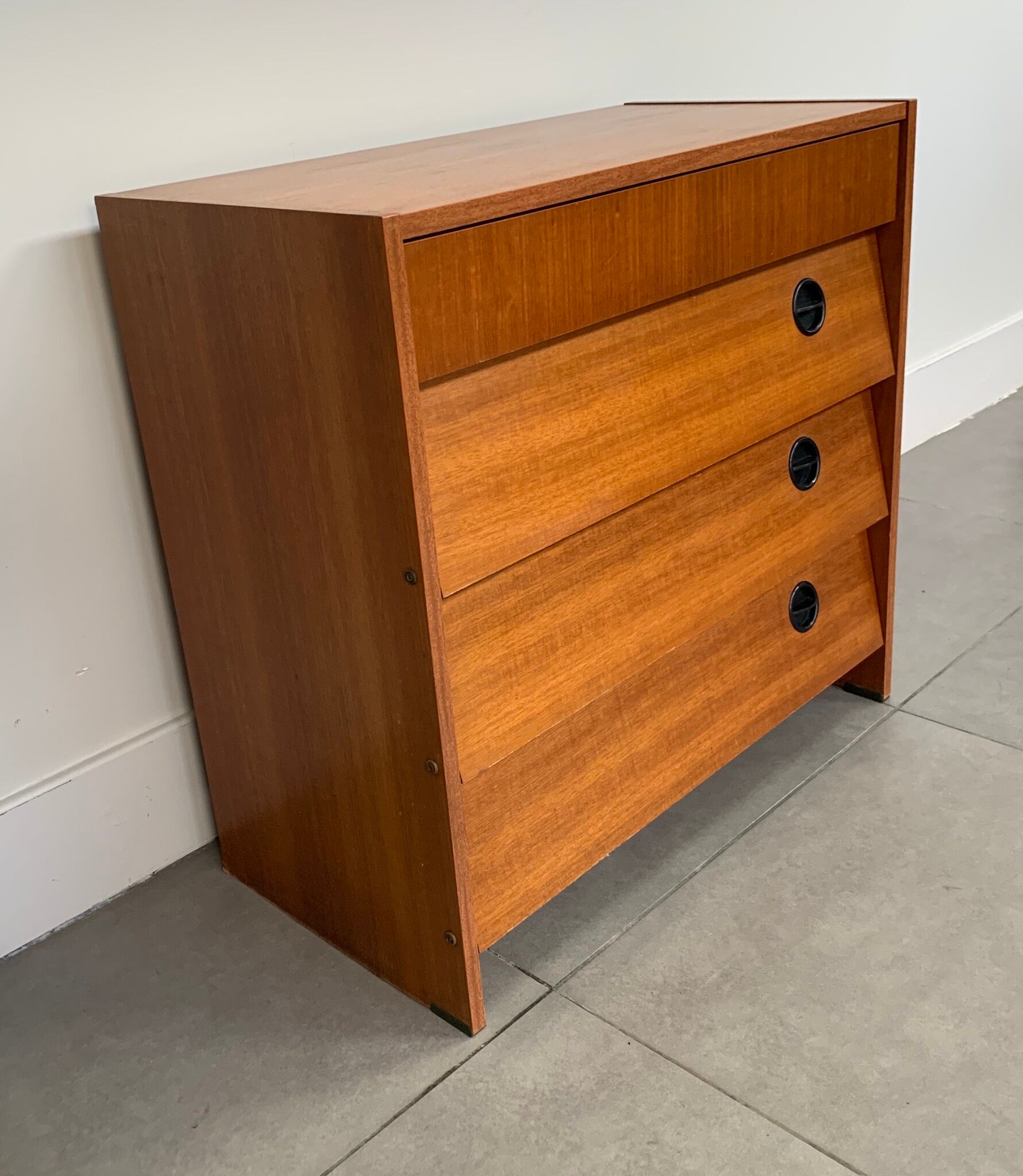 Gustave vintage shoe furniture year 50