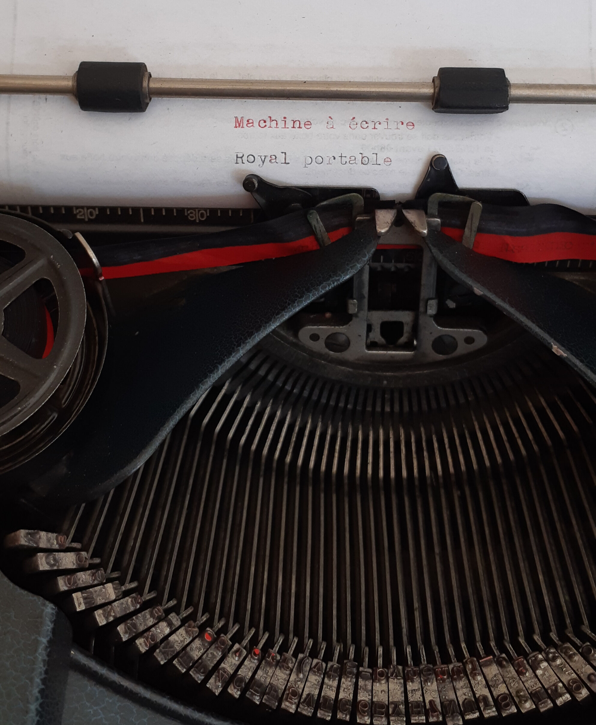 Royal portable functional typewriter