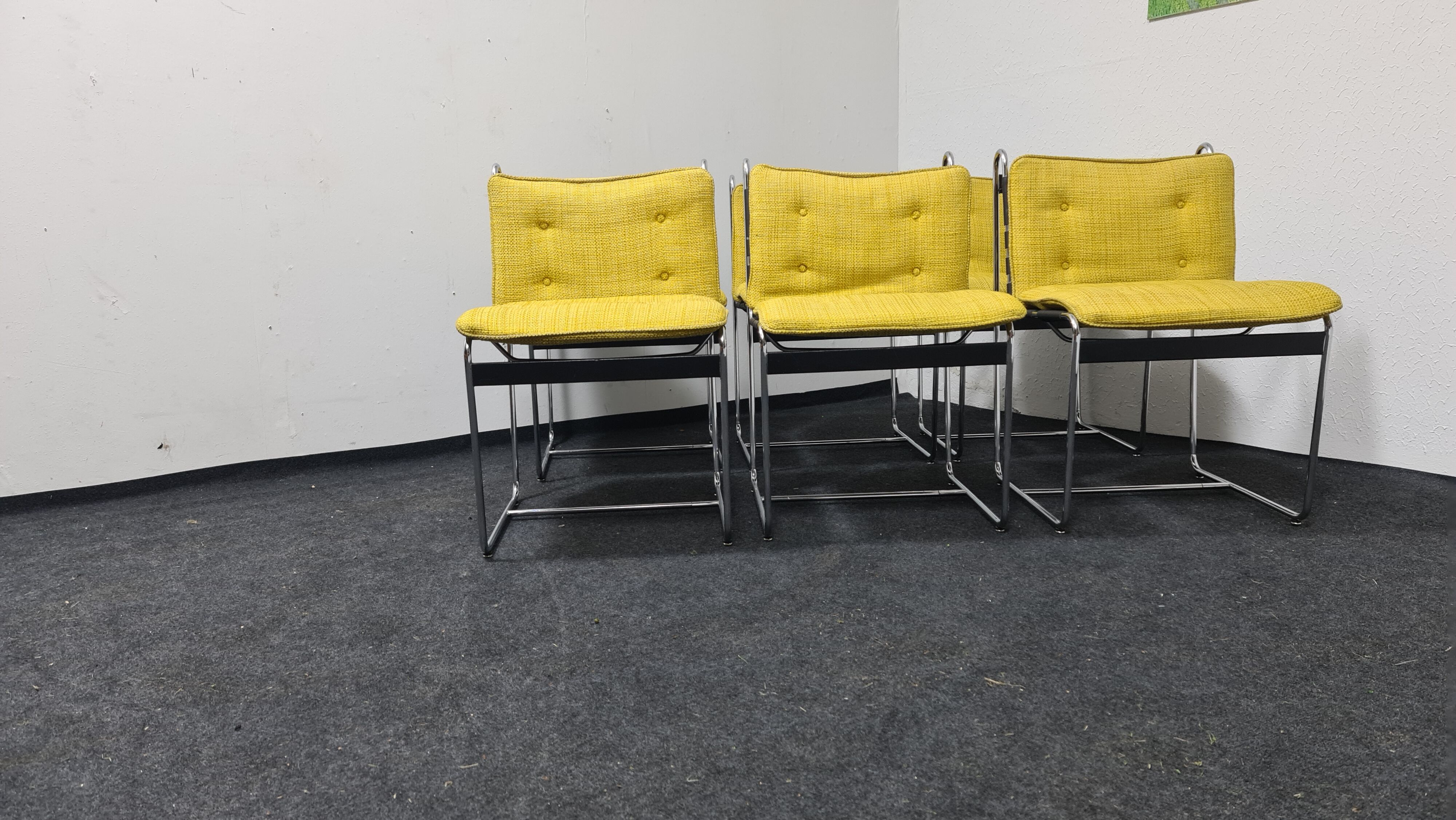 A set of 6 vintage  metal framed dinning chairs