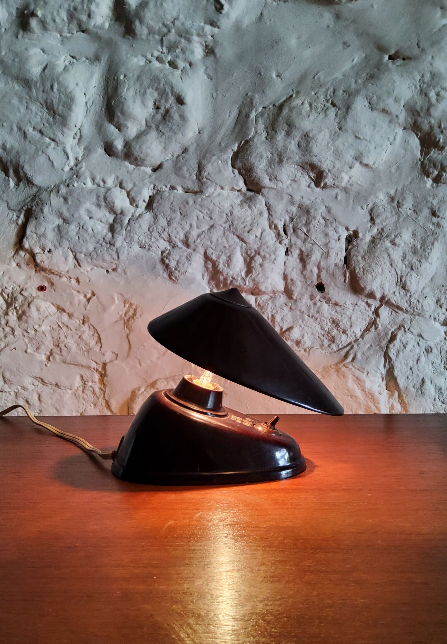 Bakelite desk lamp, bauhaus 1930 - 50