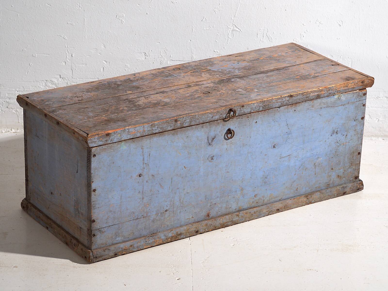 Old blue chest (c.1920) #46
