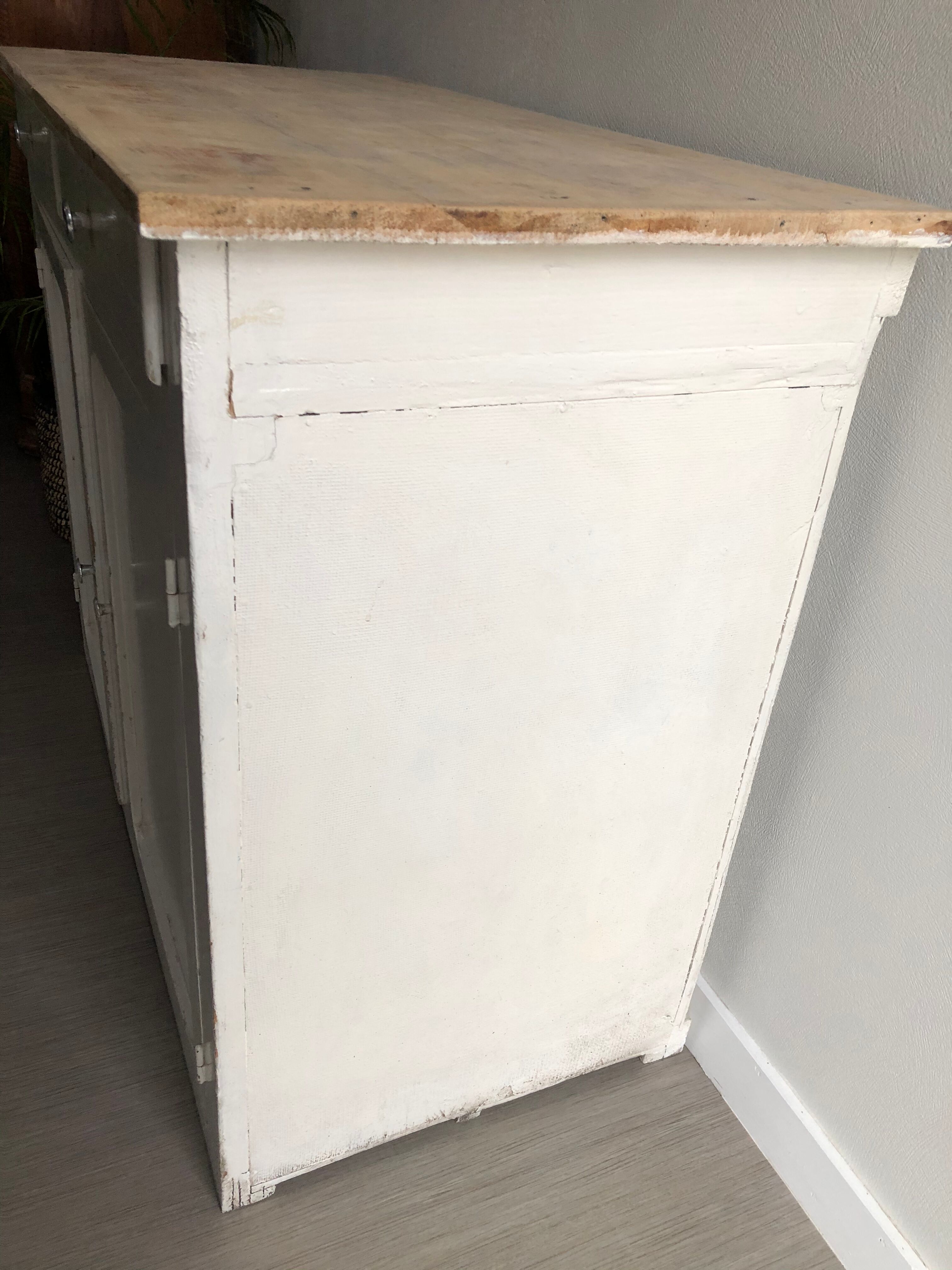 Parisian buffet patinated