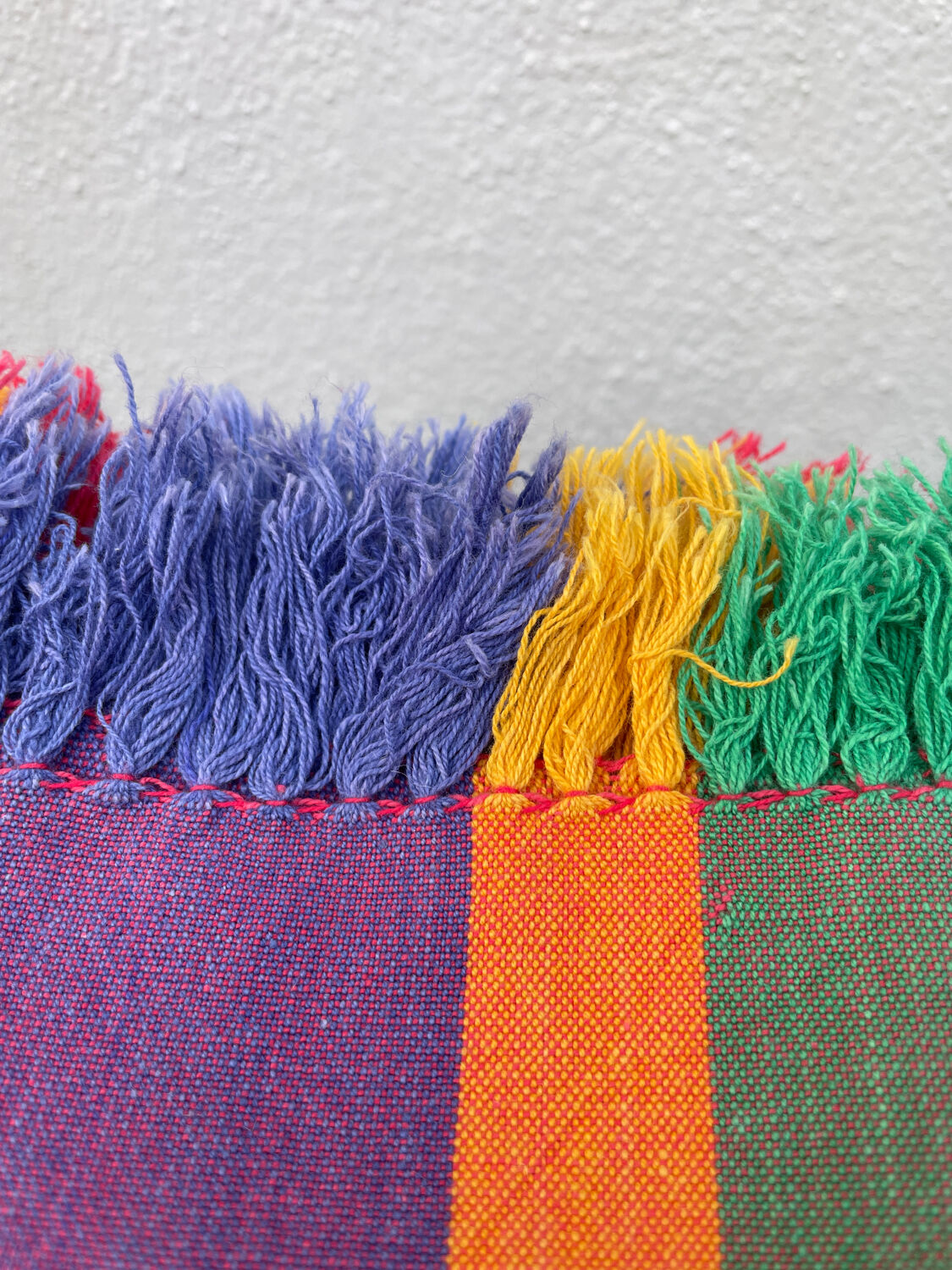 5 multicoloured checked napkins