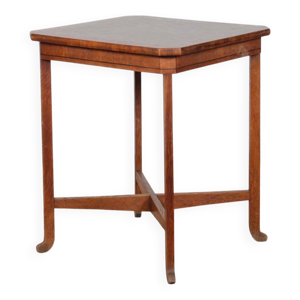 Table de jeux carrée