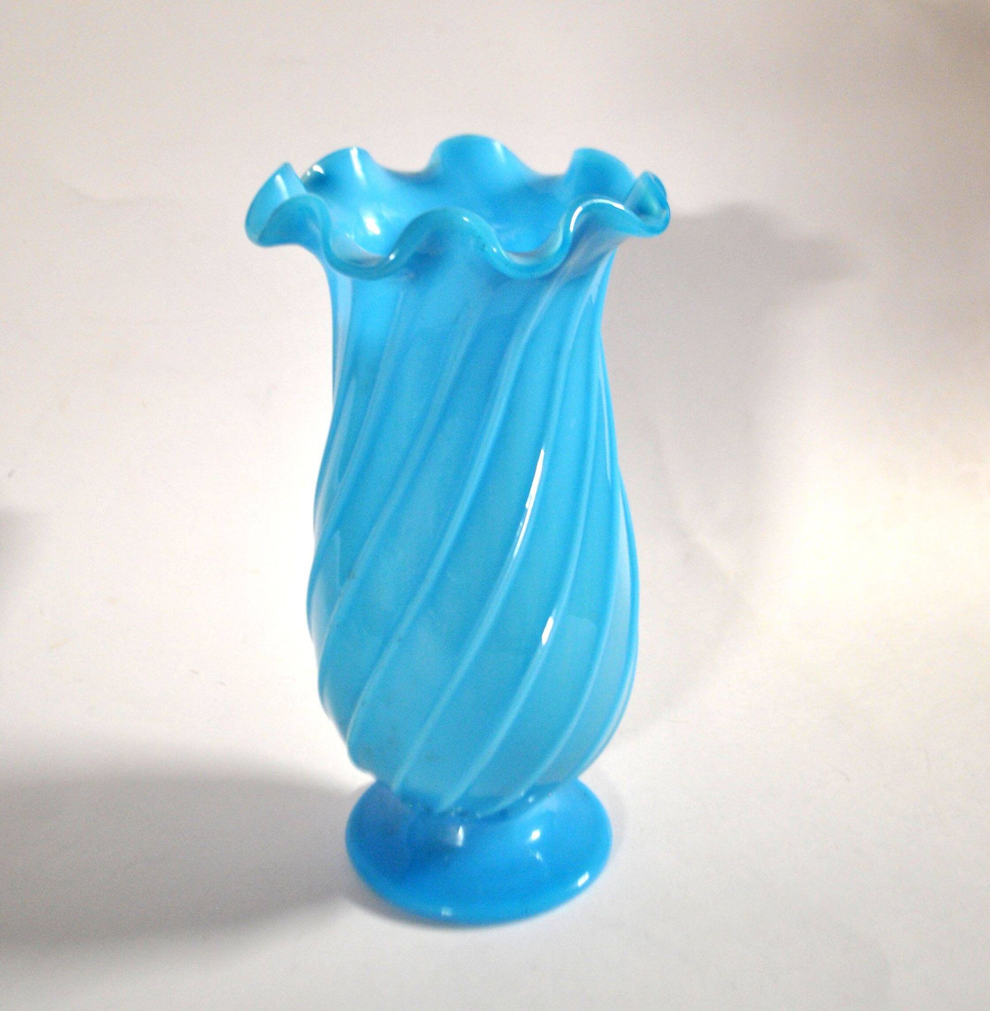 Vallerysthal antique vase in blown turquoise opaline with twisted ribs.