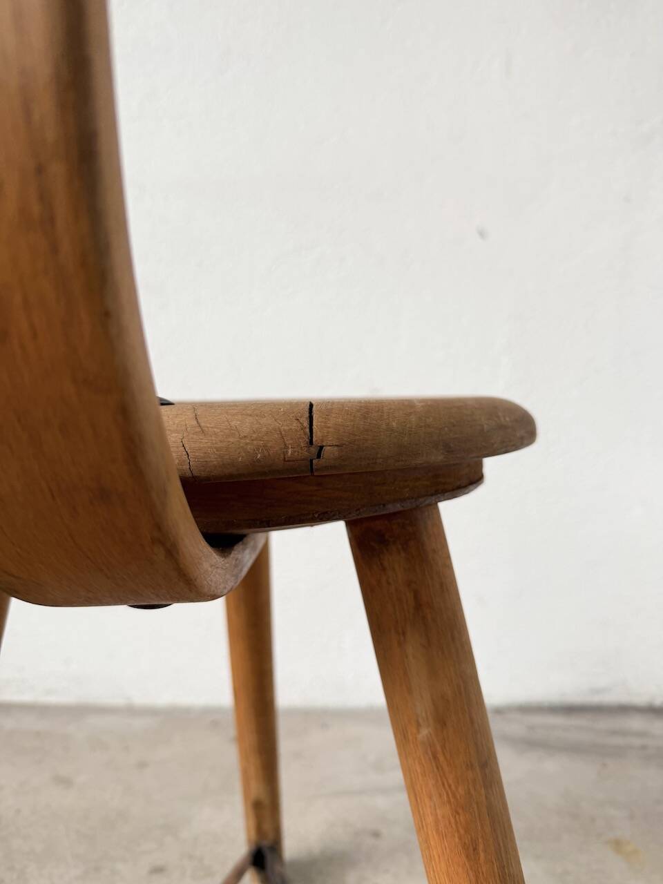 1950 tripod workshop chair