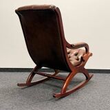 Fauteuil à bascule Chesterfield en cuir marron