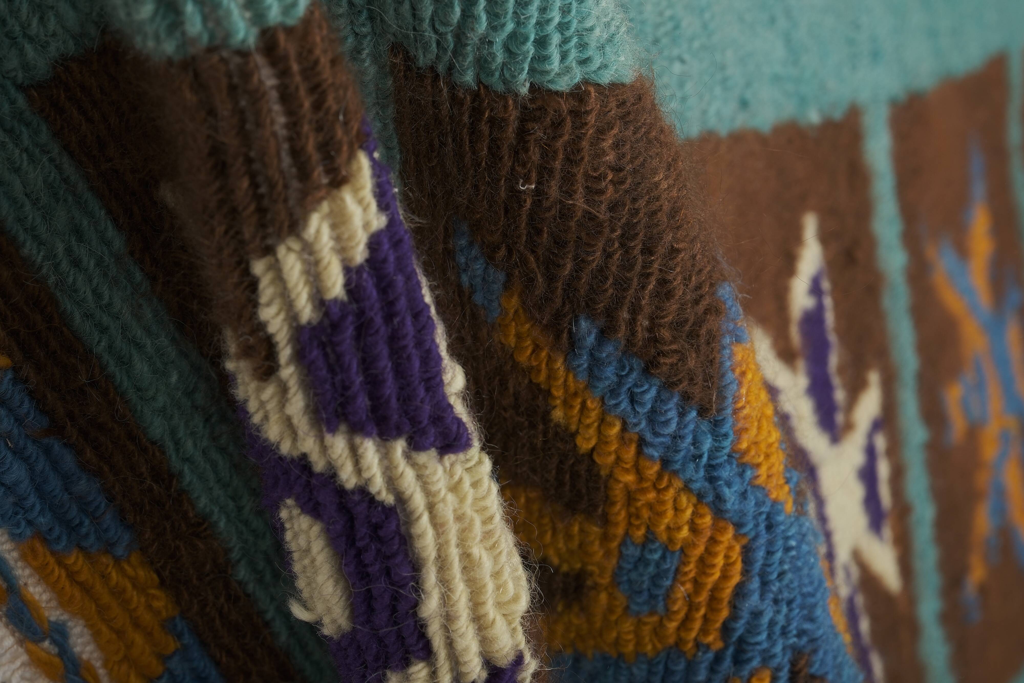 Vintage Turkish Oushak Rug Handwoven 125x140 cm