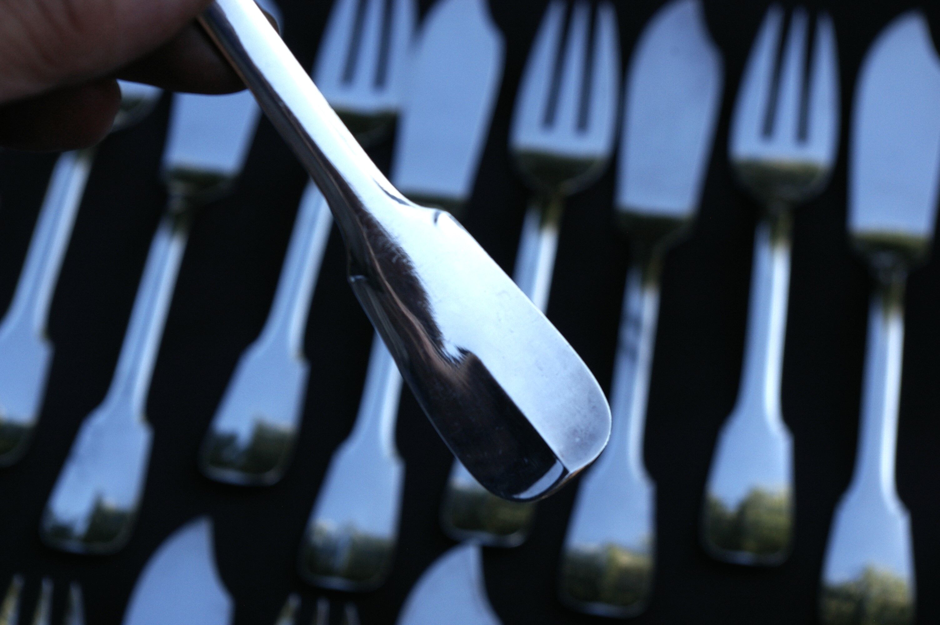 12 fish cutlery in silver metal uniplat cluny