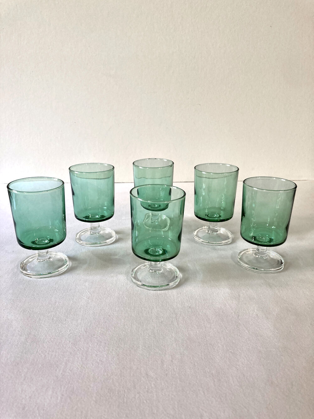 6 verres à pied Luminarc, modèle Suède n°5, calice vert