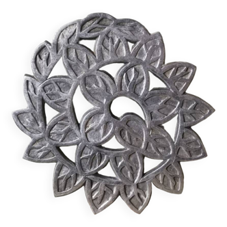 Vintage cast aluminum trivet with leaf pattern
