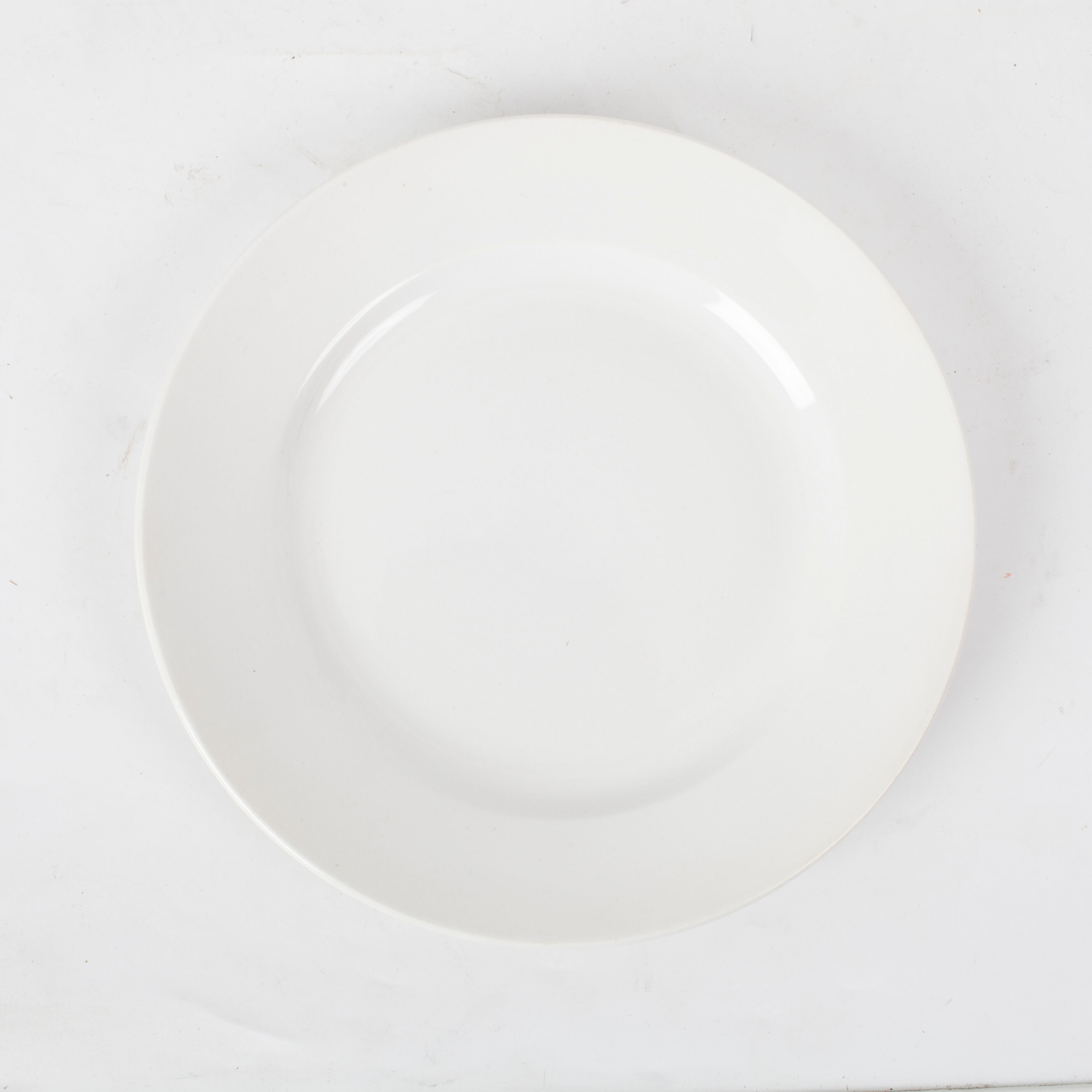 2 dinner plates white Digoin & Sarreguemines n ° 6, 19th century