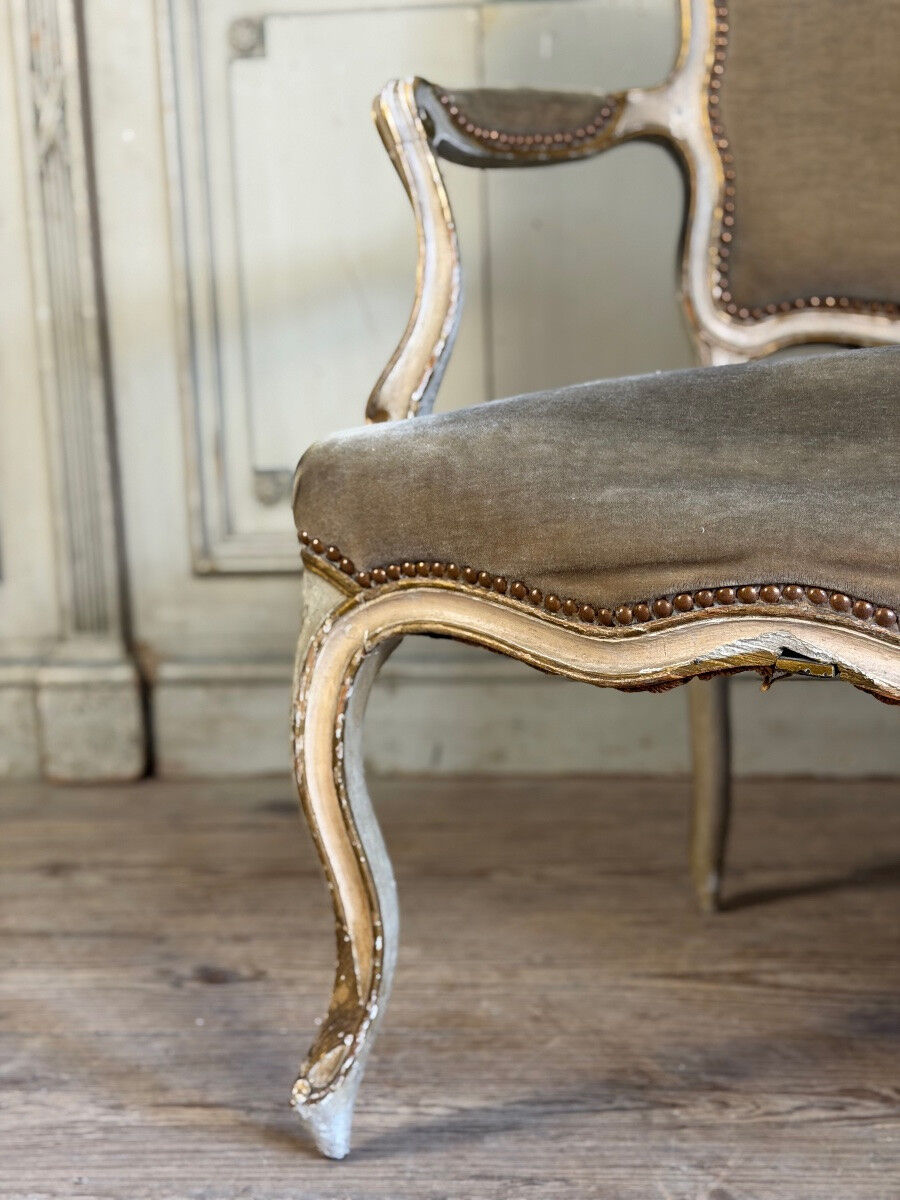 Louis XV bench in carved and painted wood, 18th century