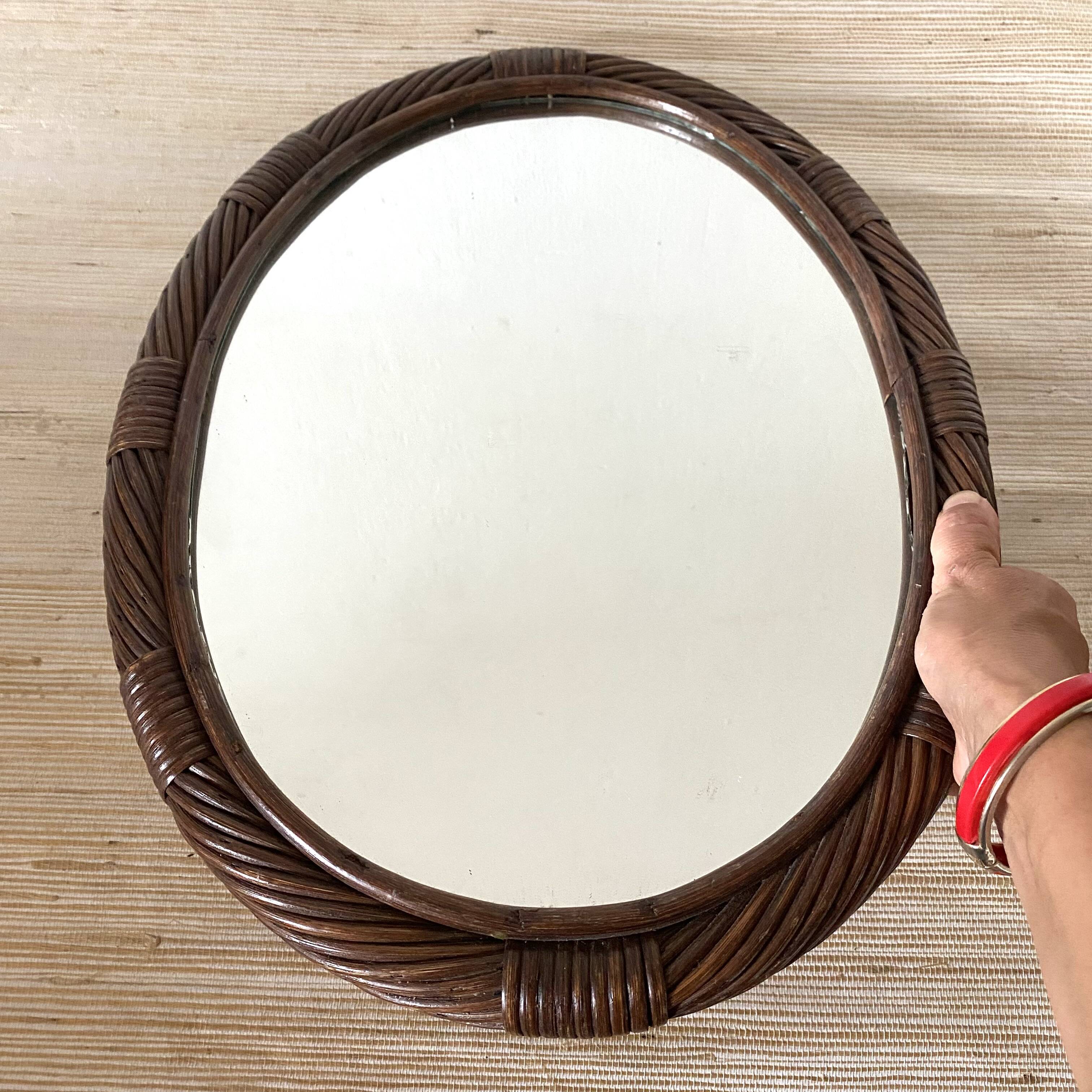 Oval rattan mirror