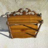 Wall shelf