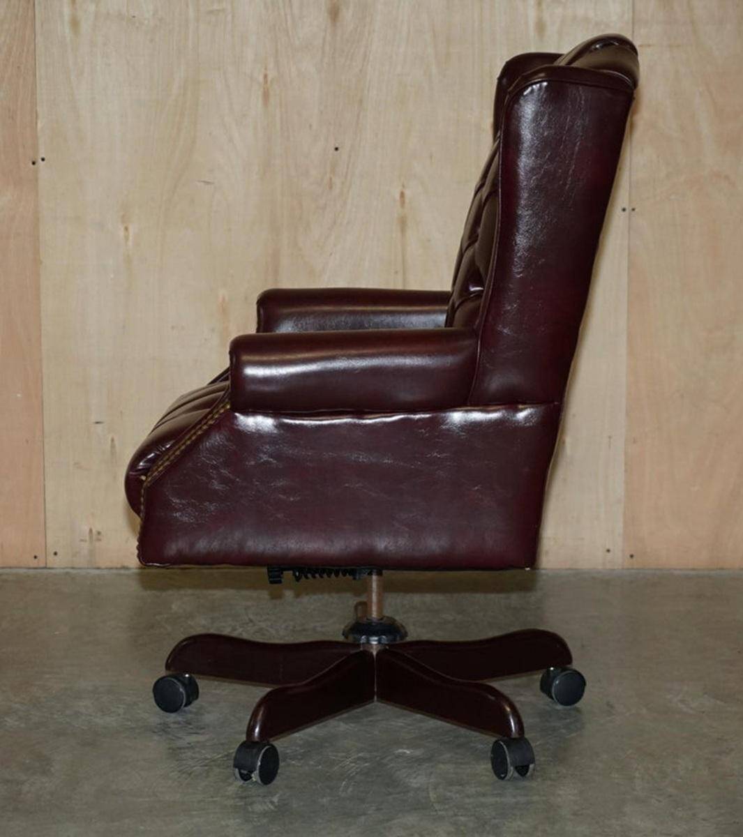 Fauteuil de bureau Chesterfield Wingback en cuir vintage