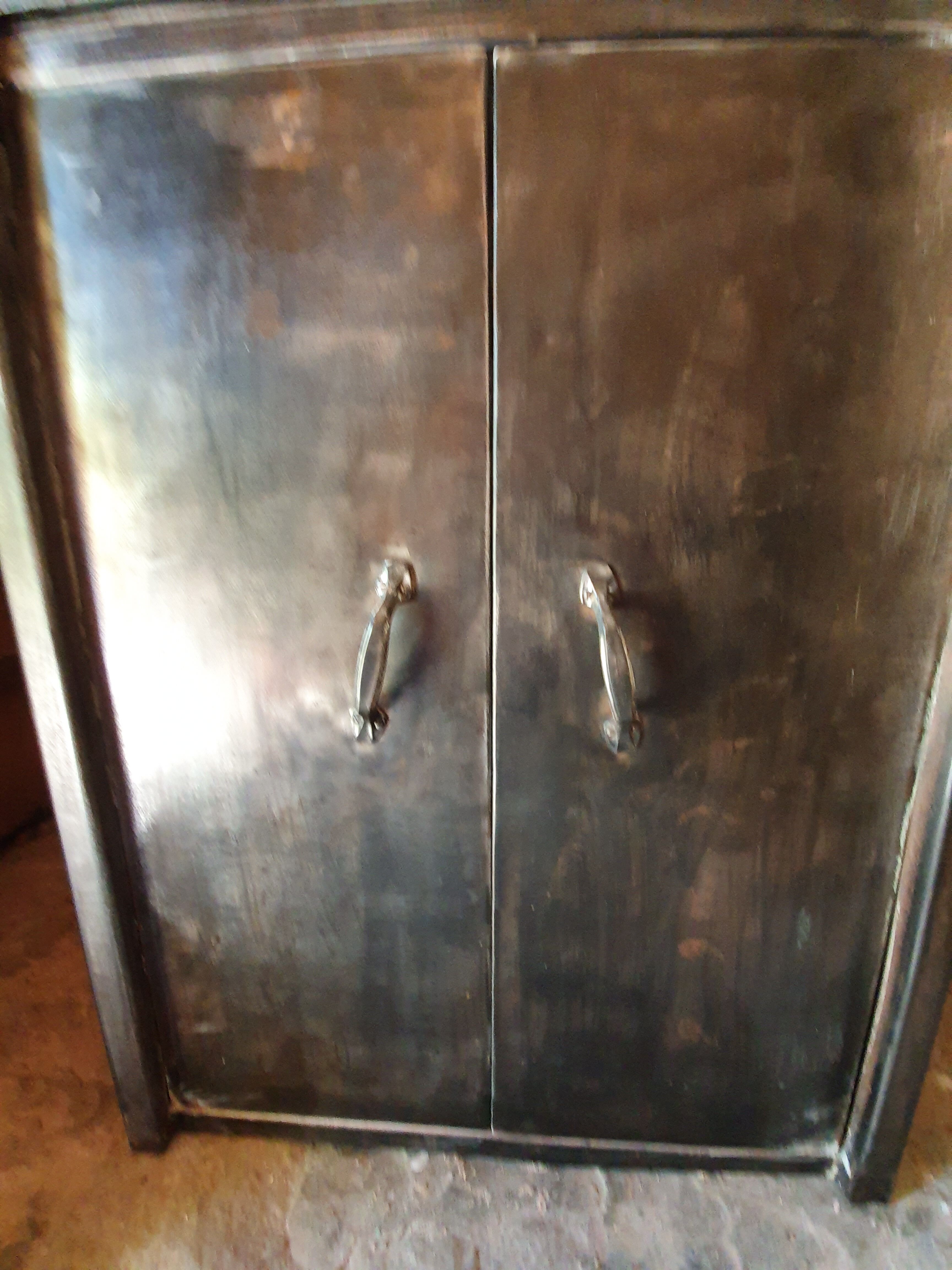 Armoire d'atelier vintage