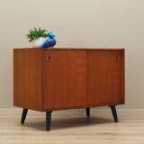 Armoire en teck, design danois, années 1970, production : Danemark