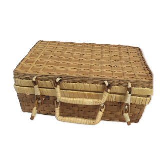 Wicker satchel suitcase