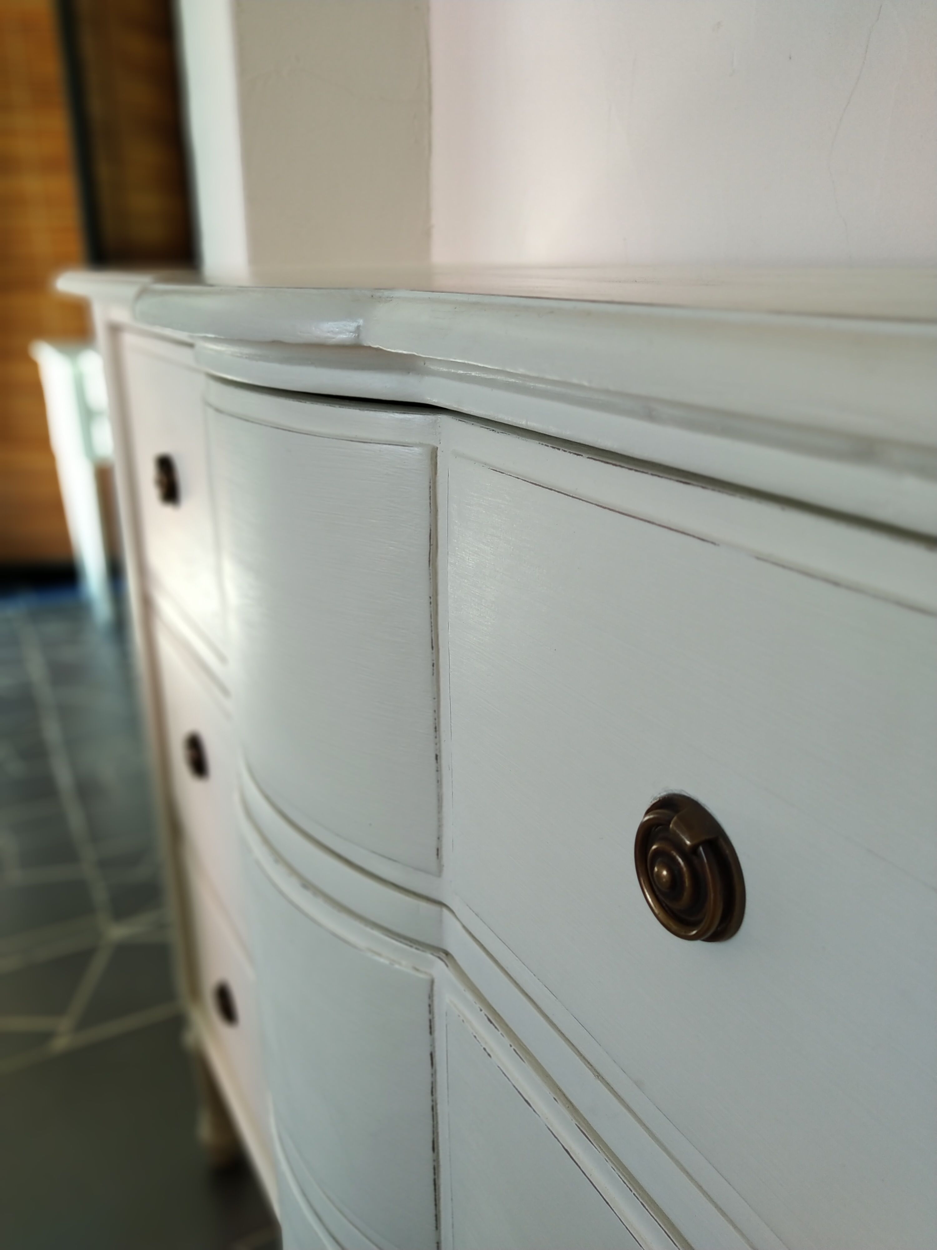 Louis XVI-style chest of drawers