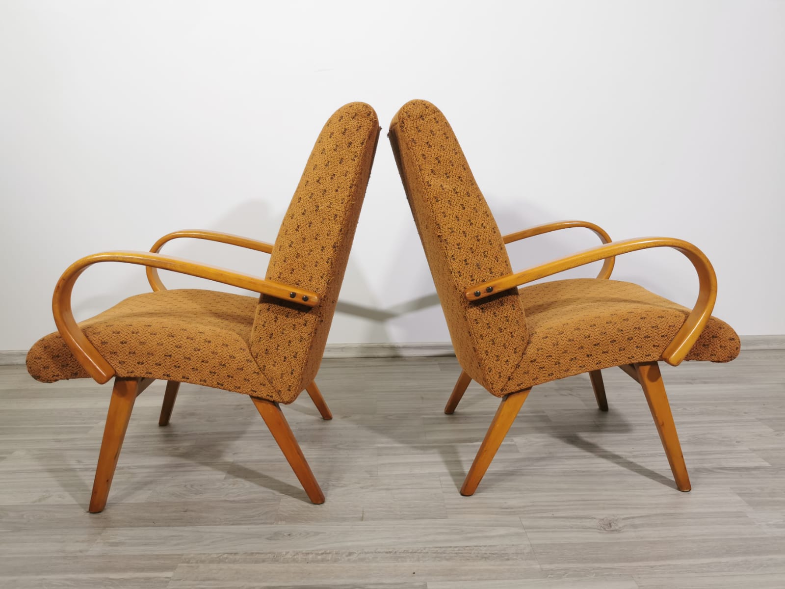 Vintage Armchairs by Jaroslav Smidek, 1960s, Set of 2