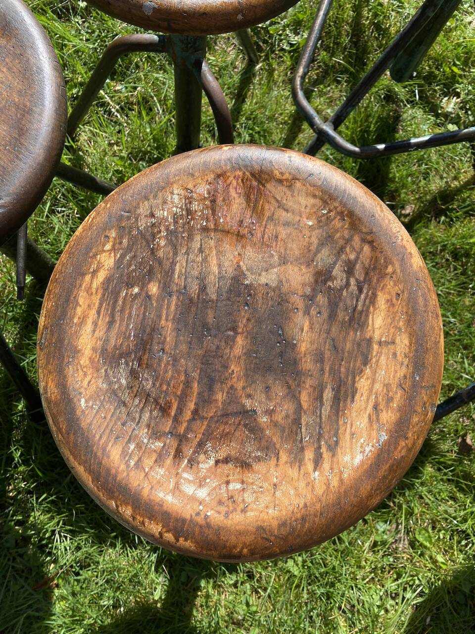 6 adjustable industrial workshop stools, 50s/60s