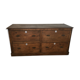 Former haberdashery counter, circa 1920