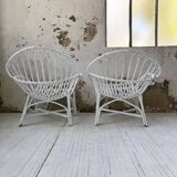 Paire de fauteuils en rotin blancs