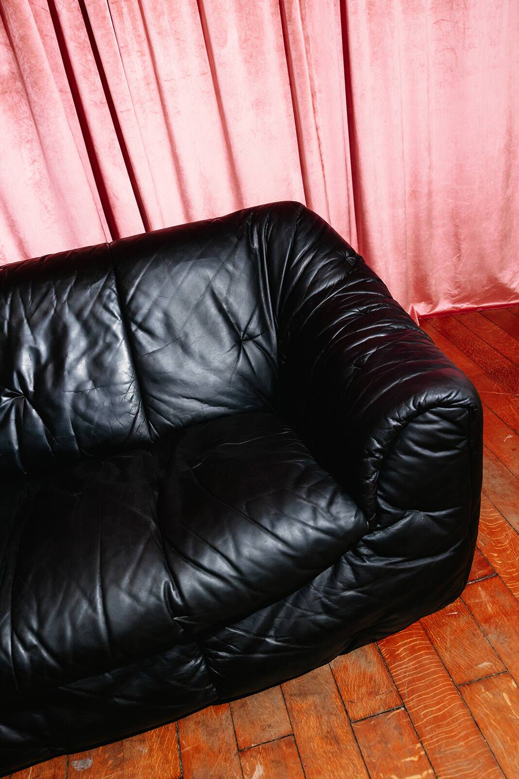 Leather Sloop sofa by Michel Ducaroy for Ligne Roset, France, 1970.