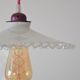 Suspension opaline plissée cordon rose