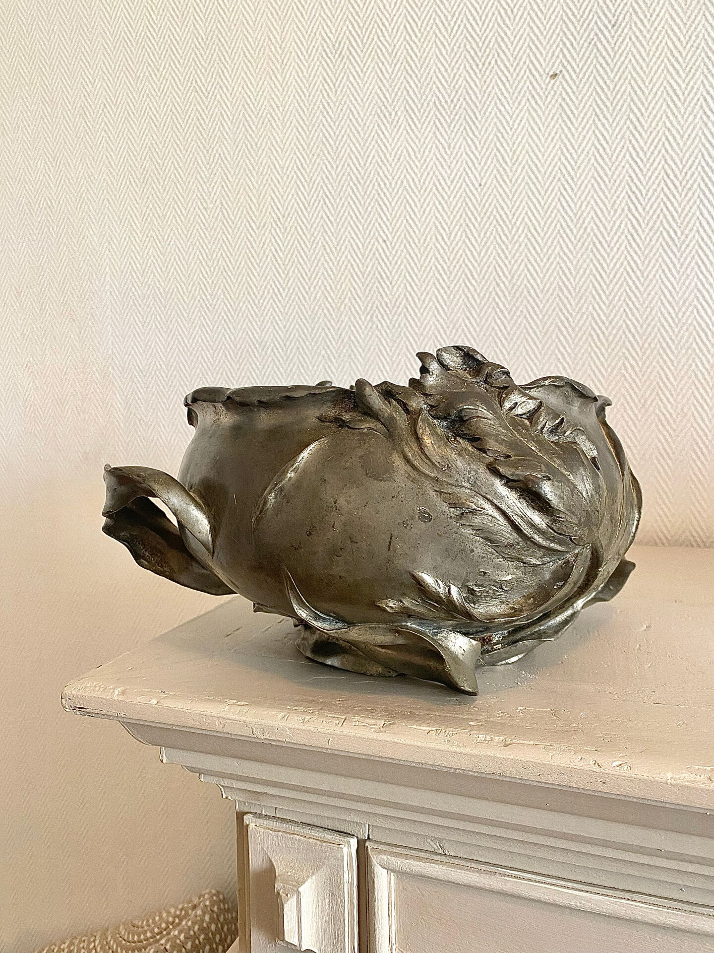 Art Nouveau jardinière in tin signed Frederic Debon Susse Frères.