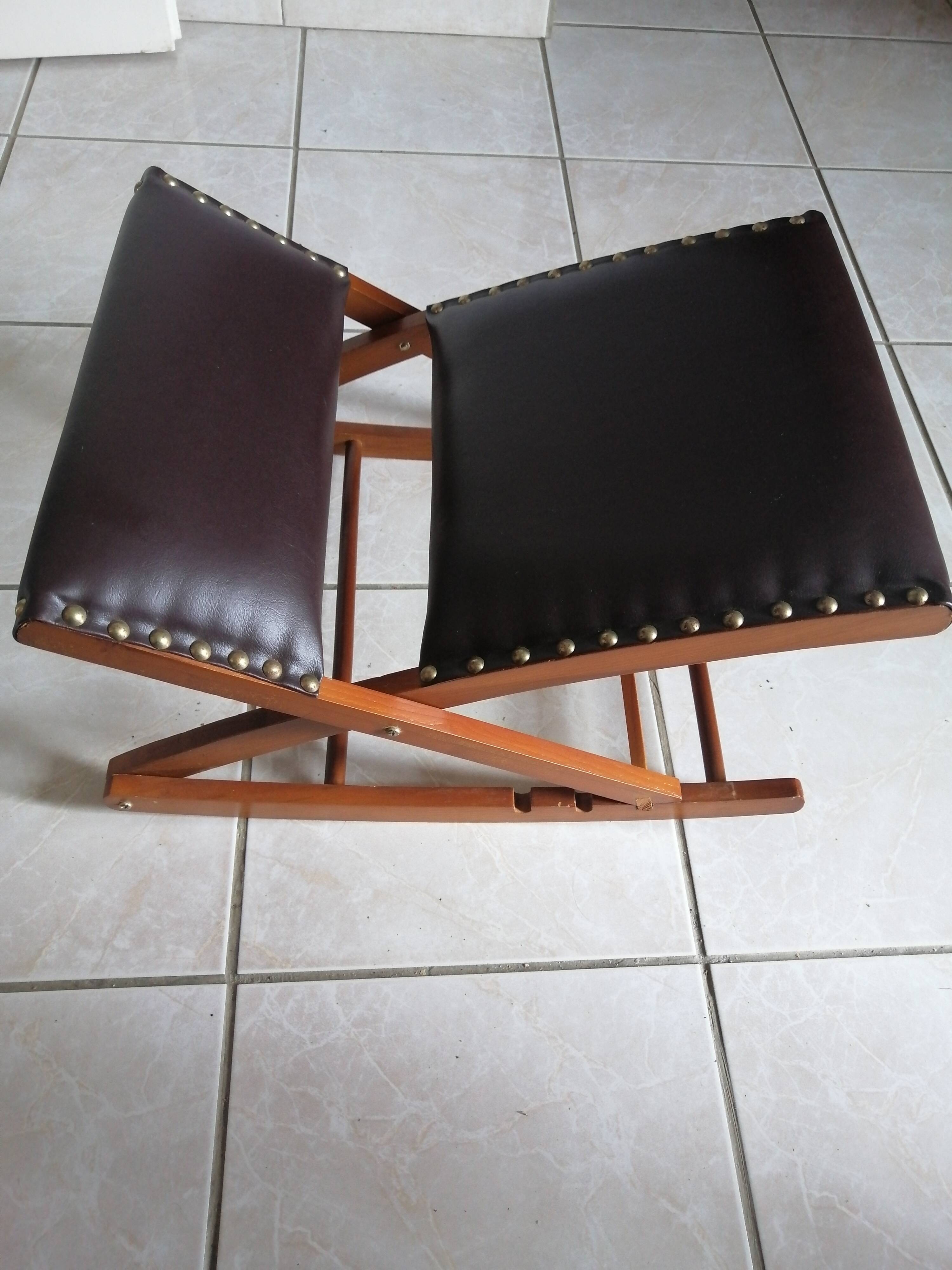 Vintage rocking footrests in wood and faux leather