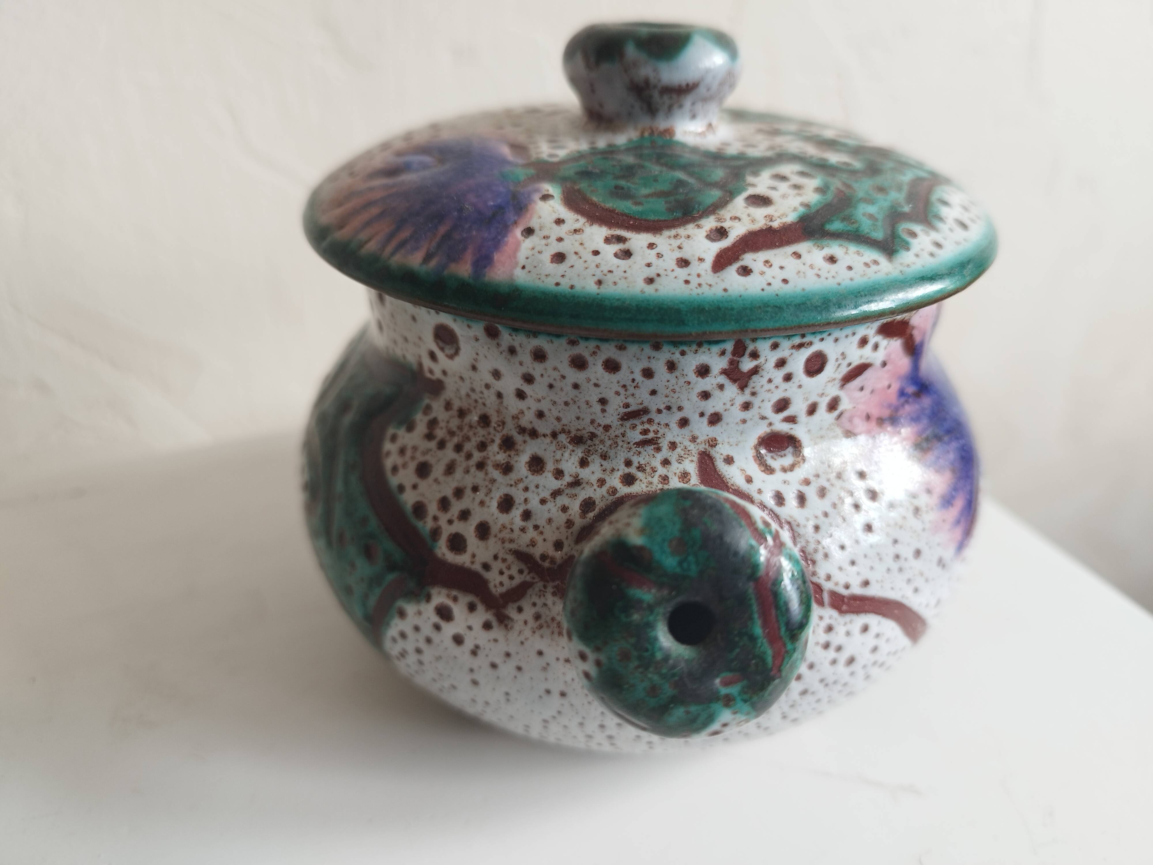 Vallauris lidded pot with thistle decoration