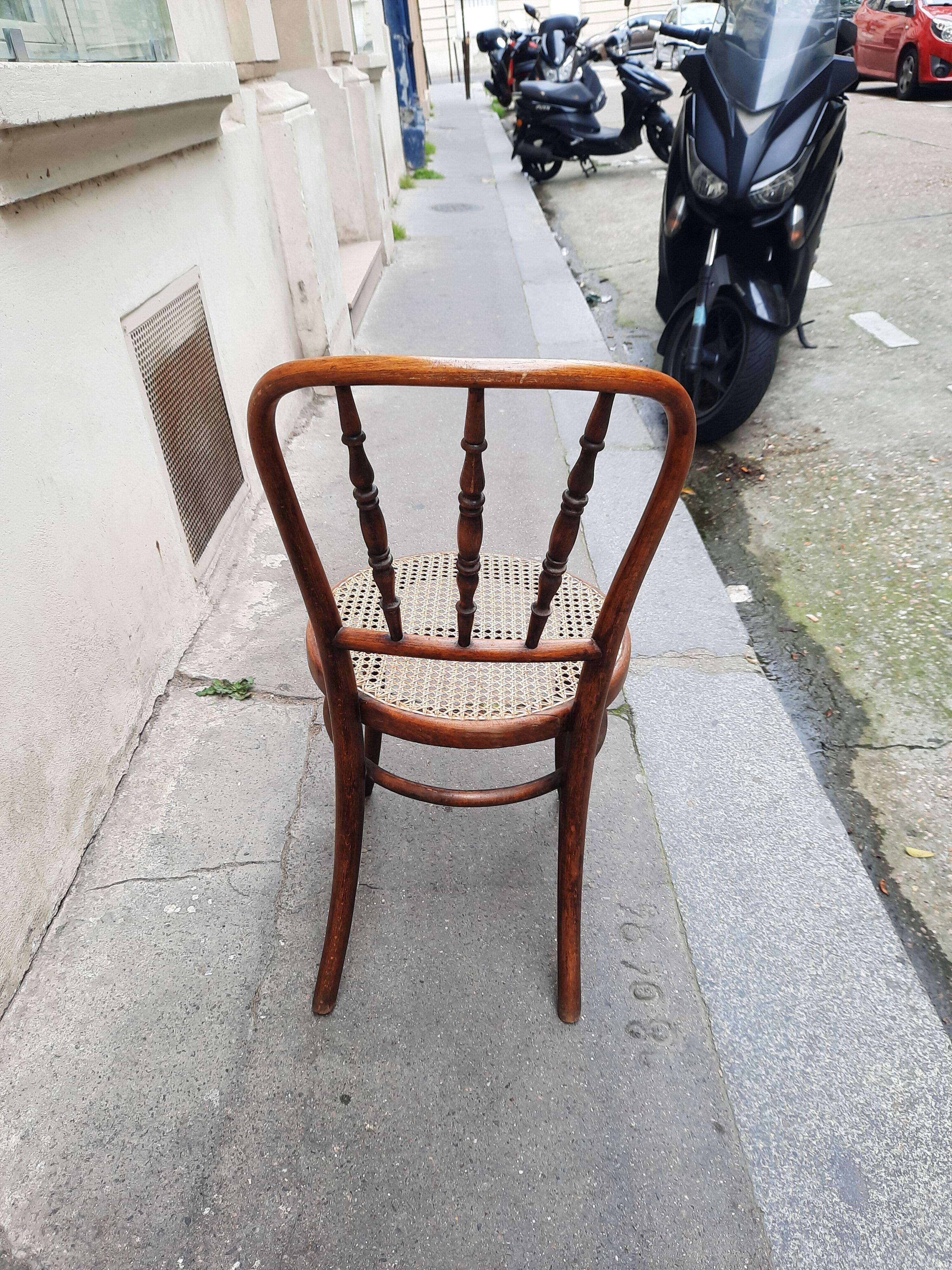 Thonet bistro chair