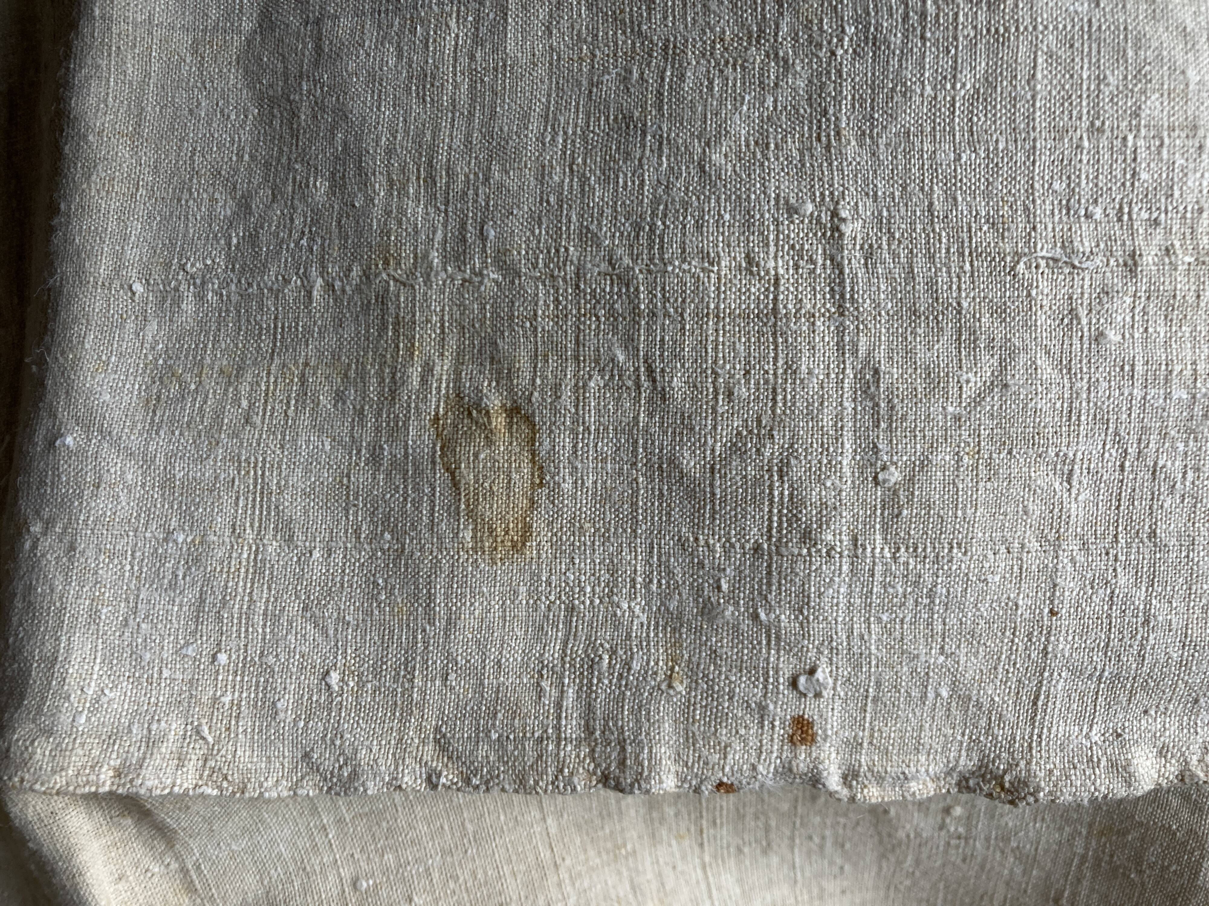 Nappe en toile de chanvre brut 19e brodée XXL