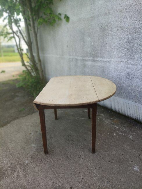 Table ronde rabattable