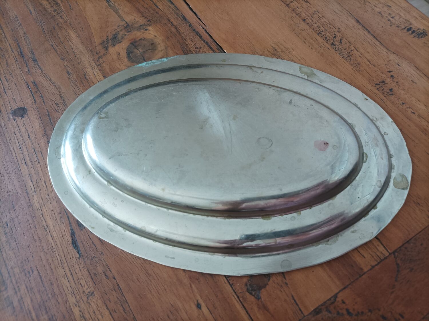 Oval tray dish