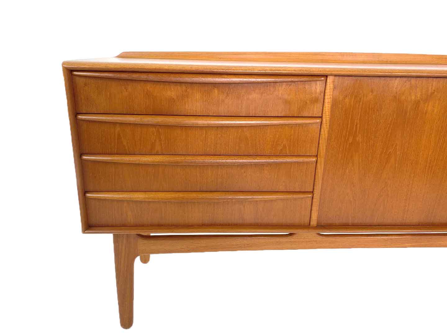 Vintage danish sideboard by svend åge madsen for k. knudsen & søn, 1960s