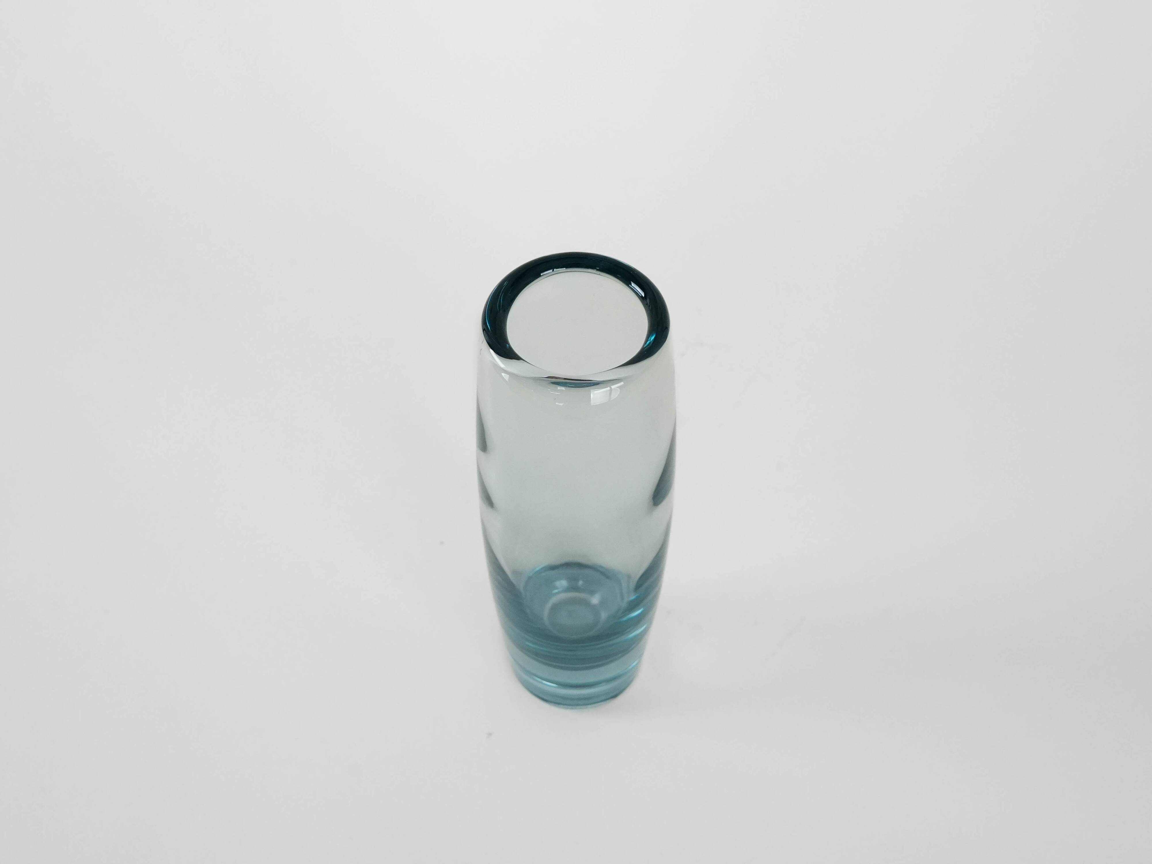 Glass vase, Danish design, 1950s, manufacturer: Holmegaard, designer: Per L