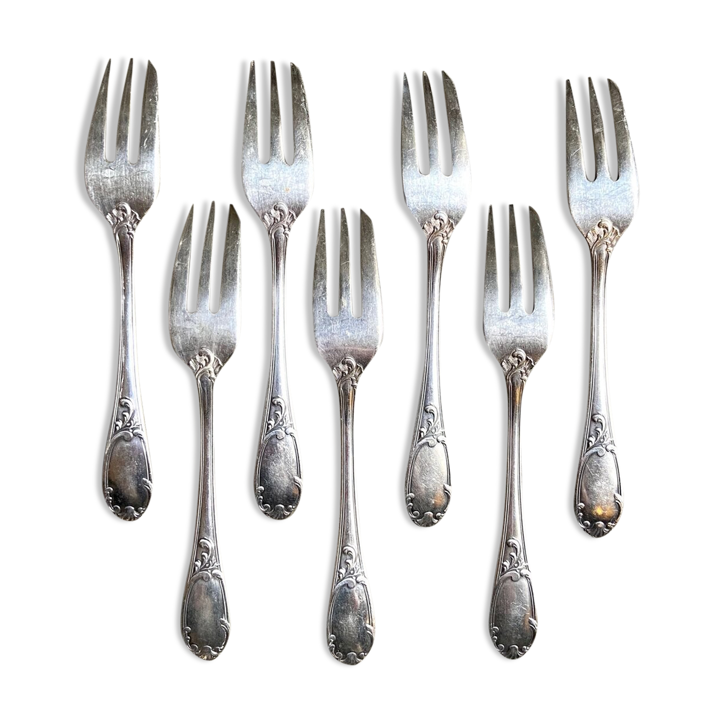7 silver metal dessert forks