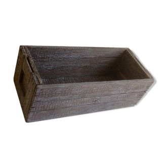 Large storage box