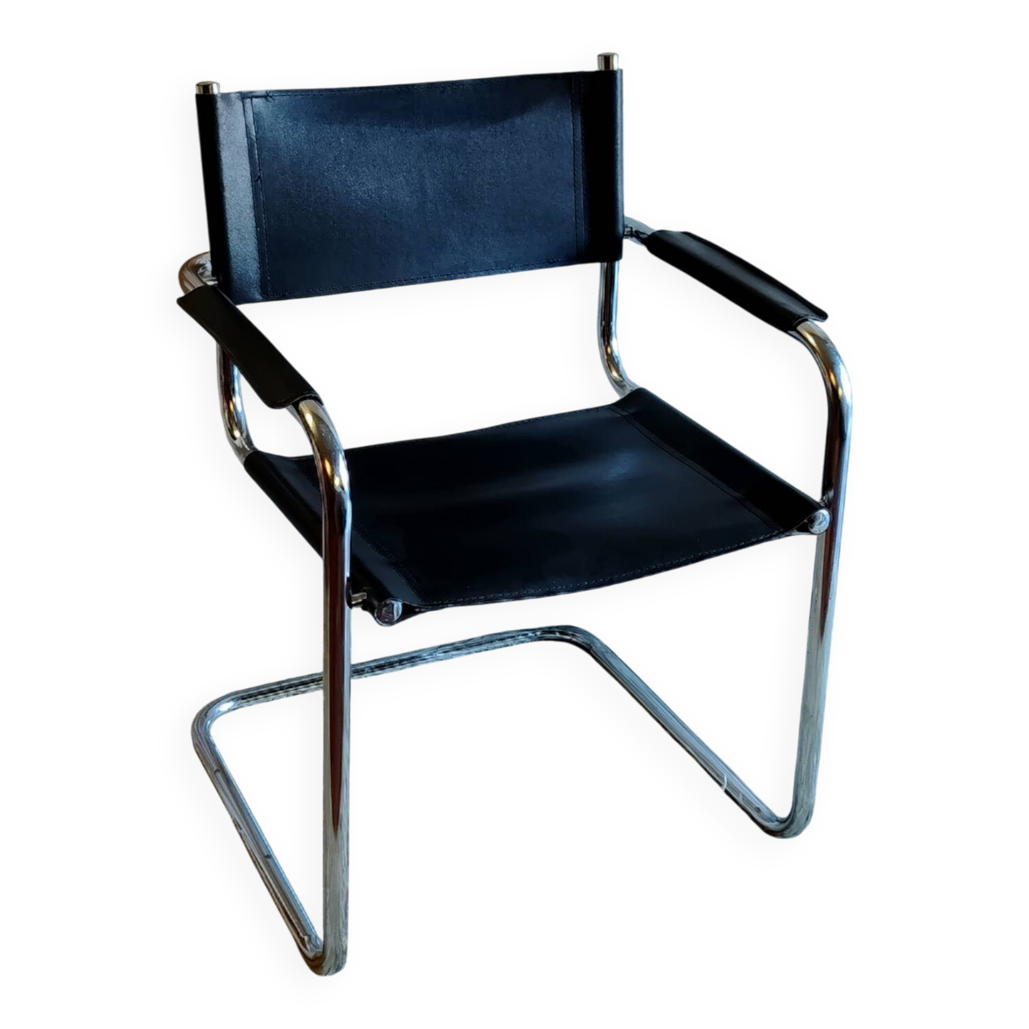 Bauhaus chair in chrome metal and leather - mid 20th century.