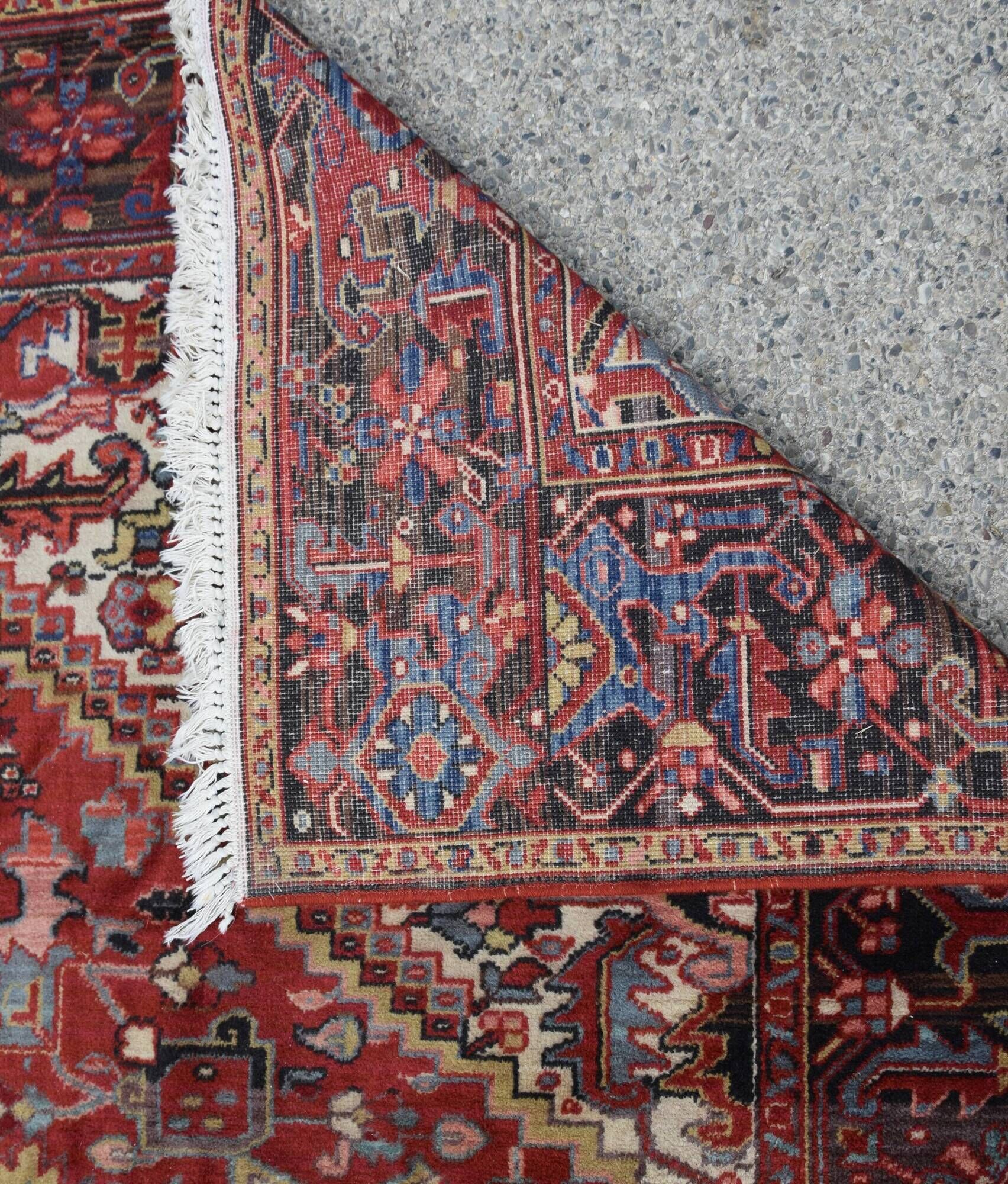 Orient Style Rug Model Hériz In Wool: 3.10 X 2.30 Meters