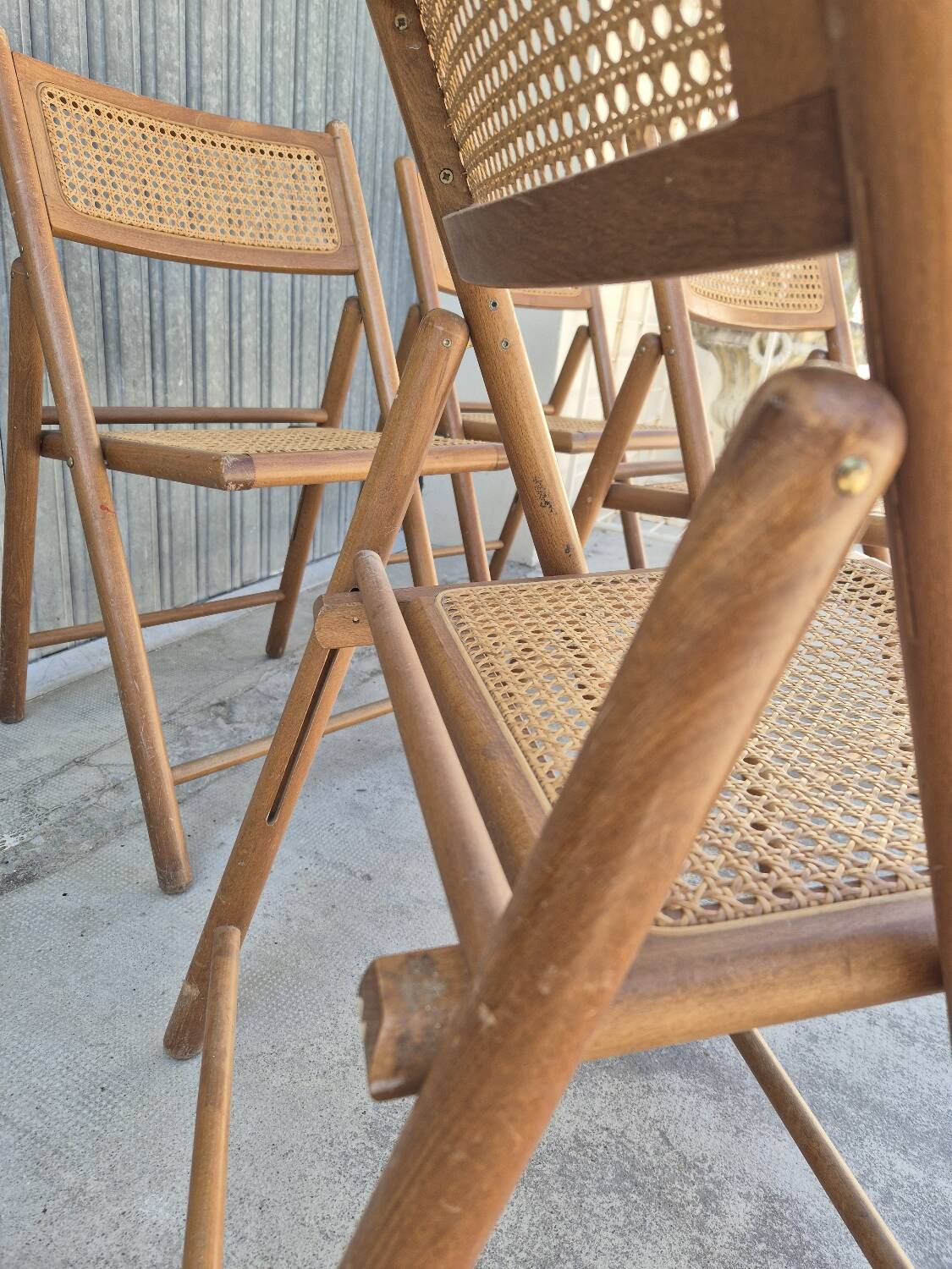 Set of 4 vintage Italian folding chairs in cane 1970s