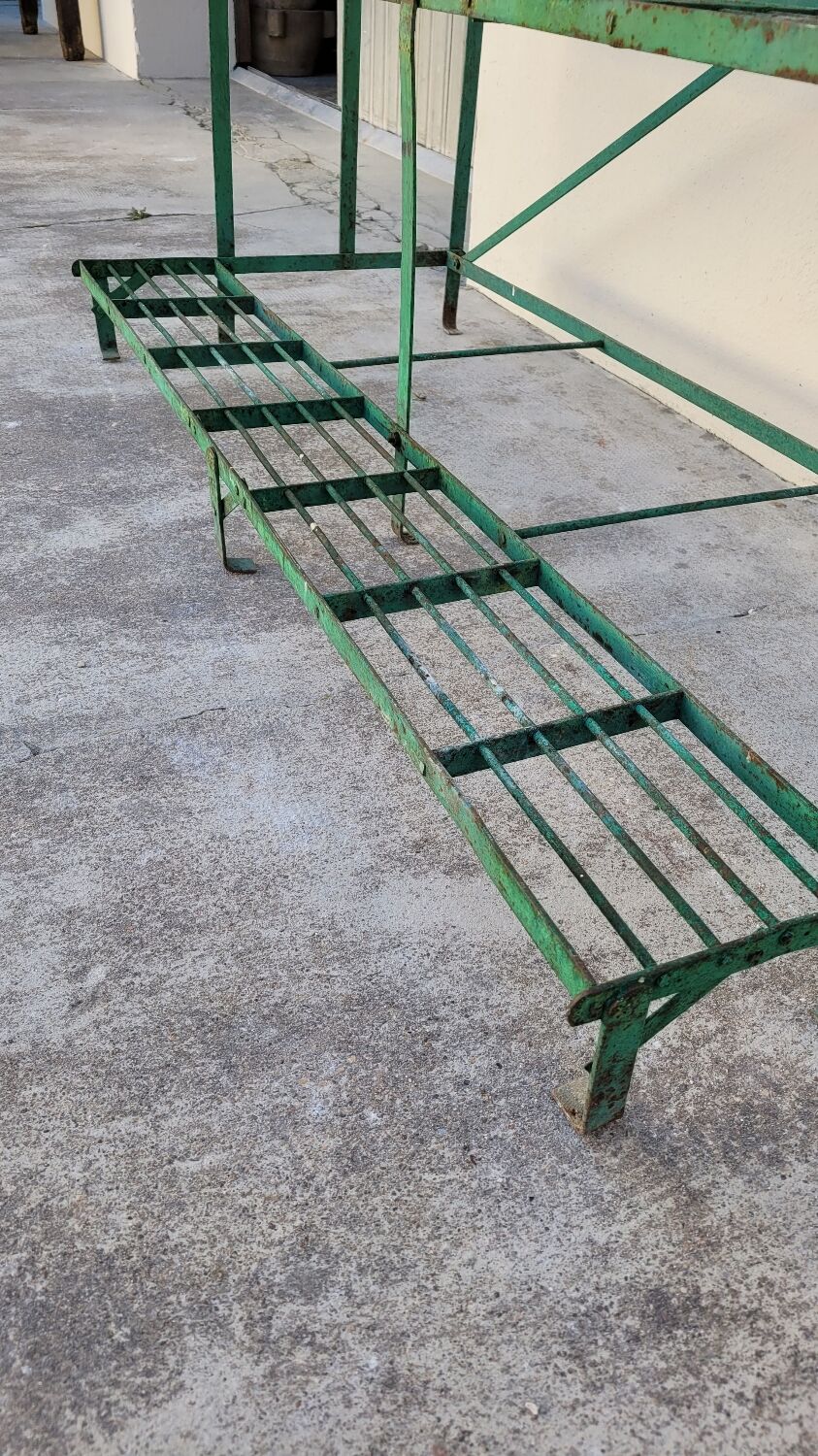 Plant holder antique iron florist shelves