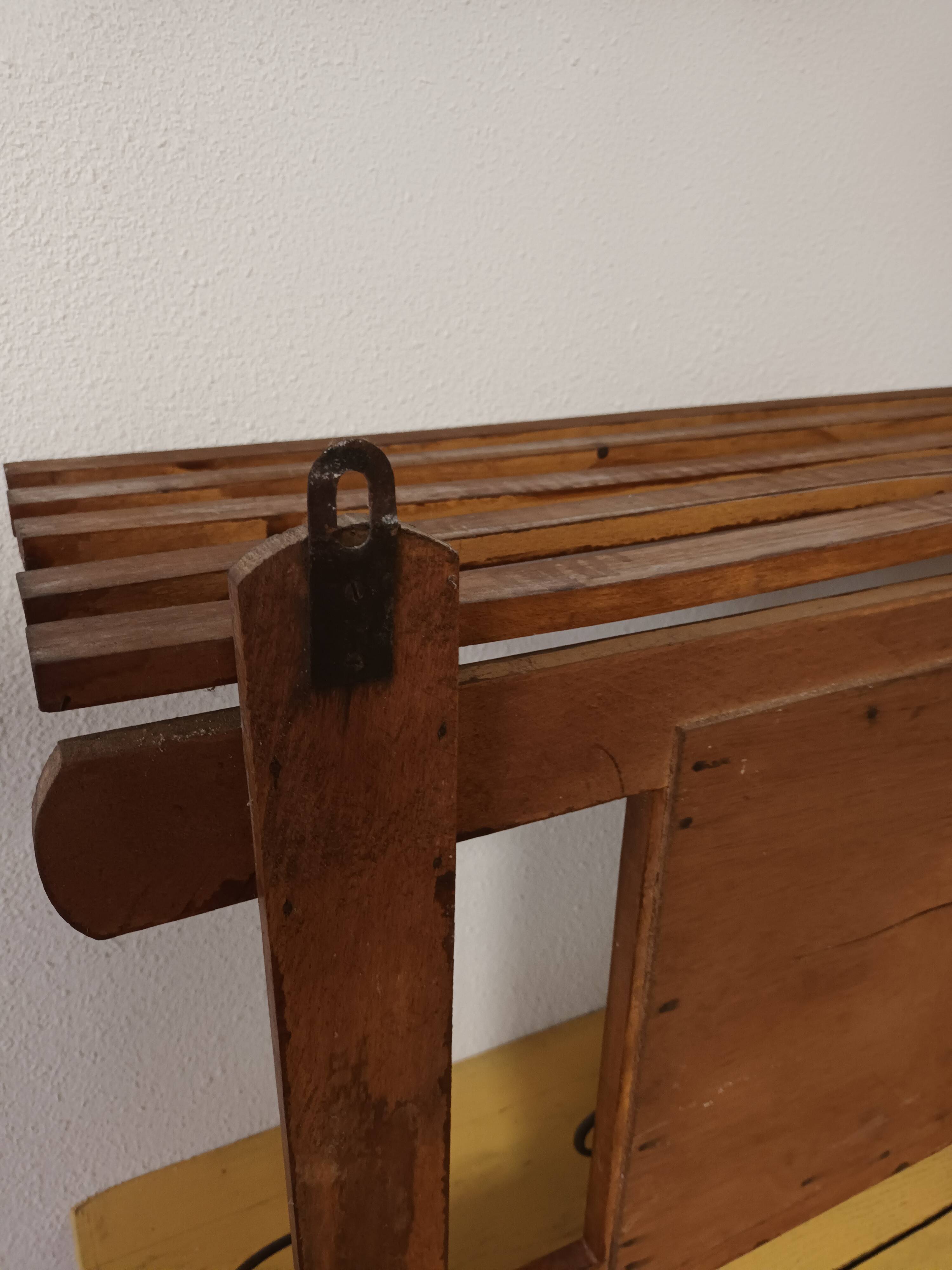 Wall coat rack with mirror